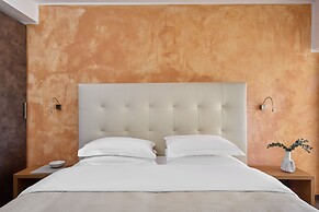 Hydra Beach Resort