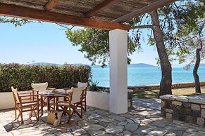 Hydra Beach Resort