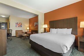 Best Western Plus Longhorn Inn & Suites