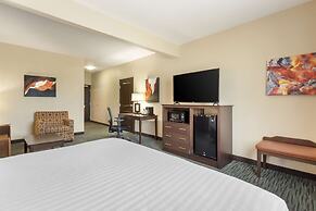 Best Western Plus Longhorn Inn & Suites
