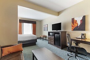 Best Western Plus Longhorn Inn & Suites