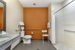 Best Western Plus Longhorn Inn & Suites