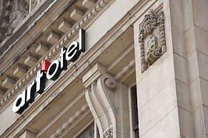 art'otel Amsterdam powered by Radisson Hotels