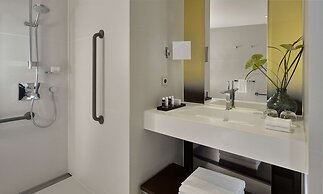 art'otel Amsterdam powered by Radisson Hotels