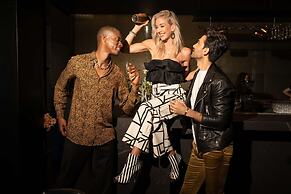 art'otel Amsterdam powered by Radisson Hotels