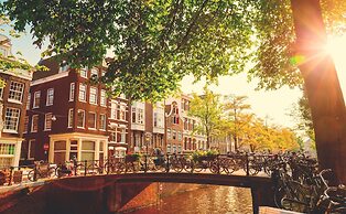 art'otel Amsterdam powered by Radisson Hotels