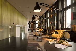 art'otel Amsterdam powered by Radisson Hotels