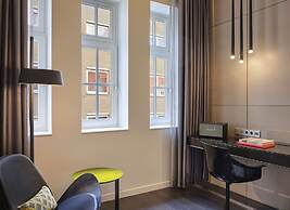 art'otel Amsterdam powered by Radisson Hotels