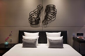 art'otel Amsterdam powered by Radisson Hotels