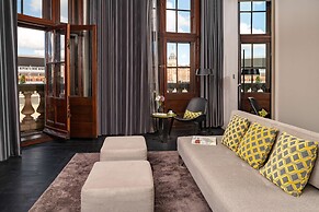 art'otel Amsterdam powered by Radisson Hotels