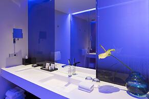 art'otel Amsterdam powered by Radisson Hotels