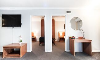 Ramada Hotel & Suites Sydney Cabramatta