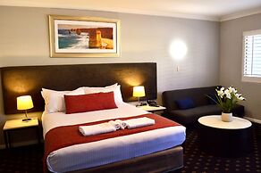 Ramada Hotel & Suites Sydney Cabramatta