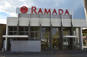 Ramada Hotel & Suites Sydney Cabramatta