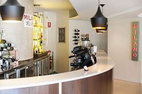 Ramada Hotel & Suites Sydney Cabramatta