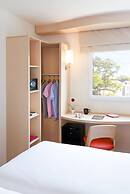 ibis Vientiane Nam Phu