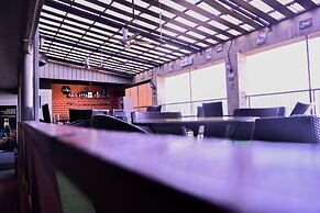 Shervinton Executive Boutique Hotel