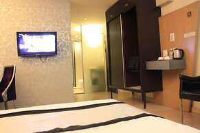 Shervinton Executive Boutique Hotel