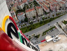 Ramada Encore by Wyndham Izmir