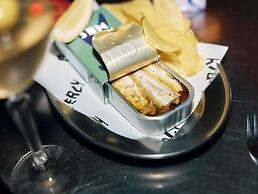 Hotel Woolstore 1888, Sydney - Handwritten Collection