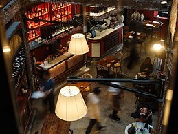 Hotel Woolstore 1888, Sydney - Handwritten Collection