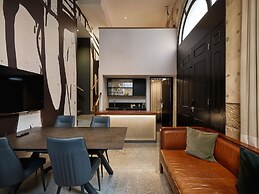 Hotel Woolstore 1888, Sydney - Handwritten Collection