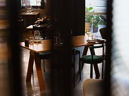 Hotel Woolstore 1888, Sydney - Handwritten Collection