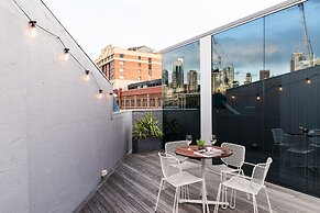 Hotel Woolstore 1888, Sydney - Handwritten Collection