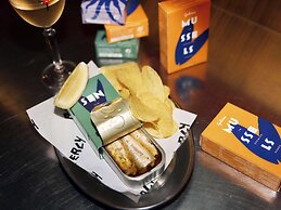 Hotel Woolstore 1888, Sydney - Handwritten Collection