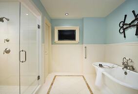 Salamander Resort And Spa