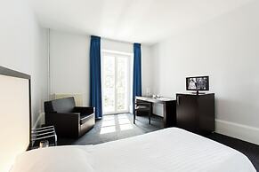 Le Grand Hotel