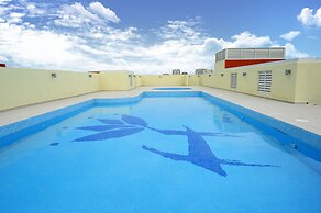 Hallmark Crown Hotel