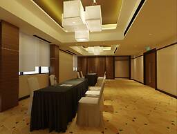 Hallmark Crown Hotel