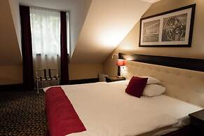 Hotel Red Baron