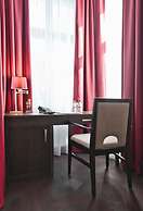 Hotel Red Baron