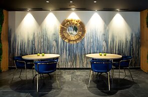 Atocha Hotel Madrid, Tapestry Collection by Hilton
