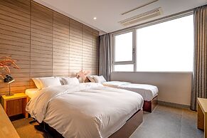 Hotel The Designers Hongdae