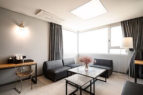 Hotel The Designers Hongdae