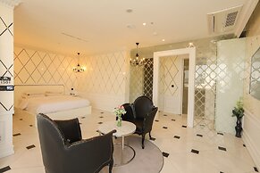 Hotel The Designers Hongdae