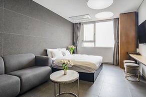 Hotel The Designers Hongdae