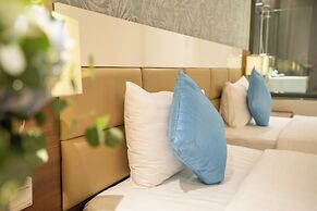 My Way Hotel & Residence