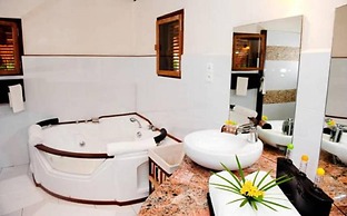 Ravintsara Wellness Hotel