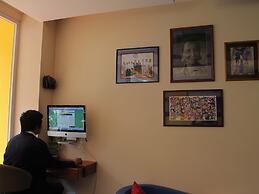 Golden House International Hotel