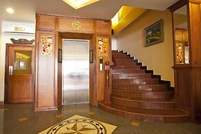 Golden House International Hotel