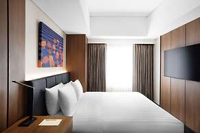 Seda Centrio - Newly Renovated