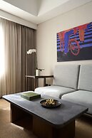 Seda Centrio - Newly Renovated