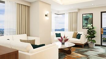 Seda Abreeza - Newly Renovated