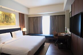 Seda Abreeza - Newly Renovated