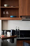 Seda Abreeza - Newly Renovated