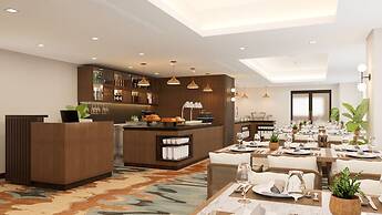 Seda Abreeza - Newly Renovated